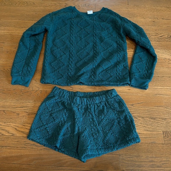 Art Class Girl’s Green Sleepwear Set - Size XL - Picture 1 of 8